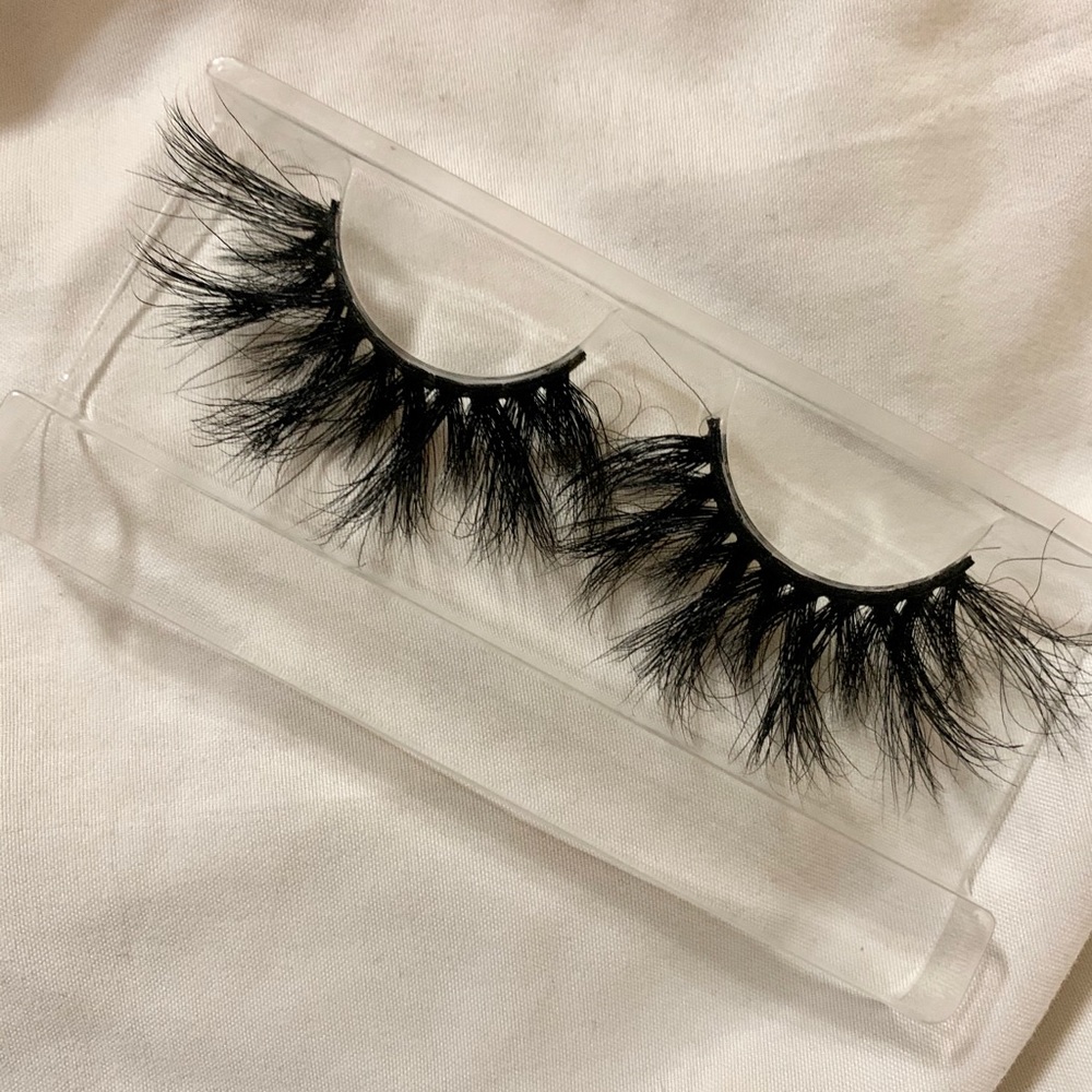 3D Mink Lashes : Chy